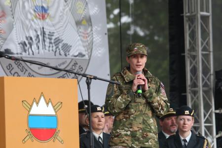 SLAVNOSTNI ZAČETEK VOJAŠKEGA TEKMOVANJA 21 FOTO LJUBO VUKELIČ